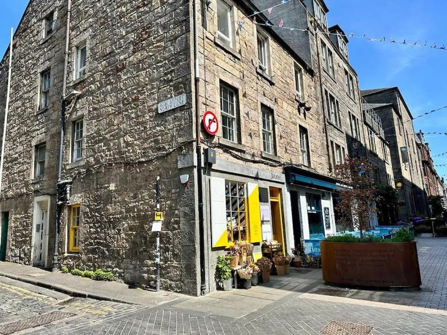 City Centre Hidden Hideout For 2 Edinburgh Exterior photo
